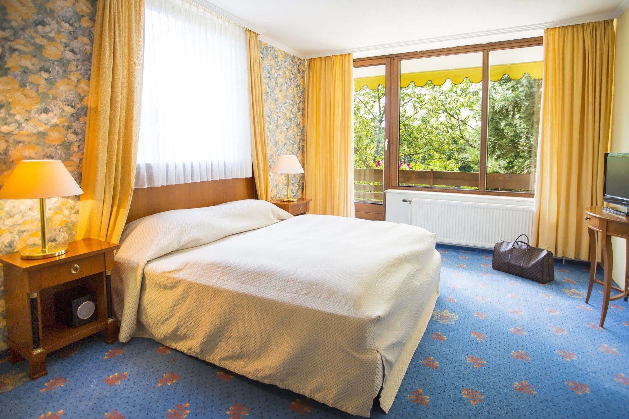 Parkhotel Maasberg Bad Sobernheim Exterior photo